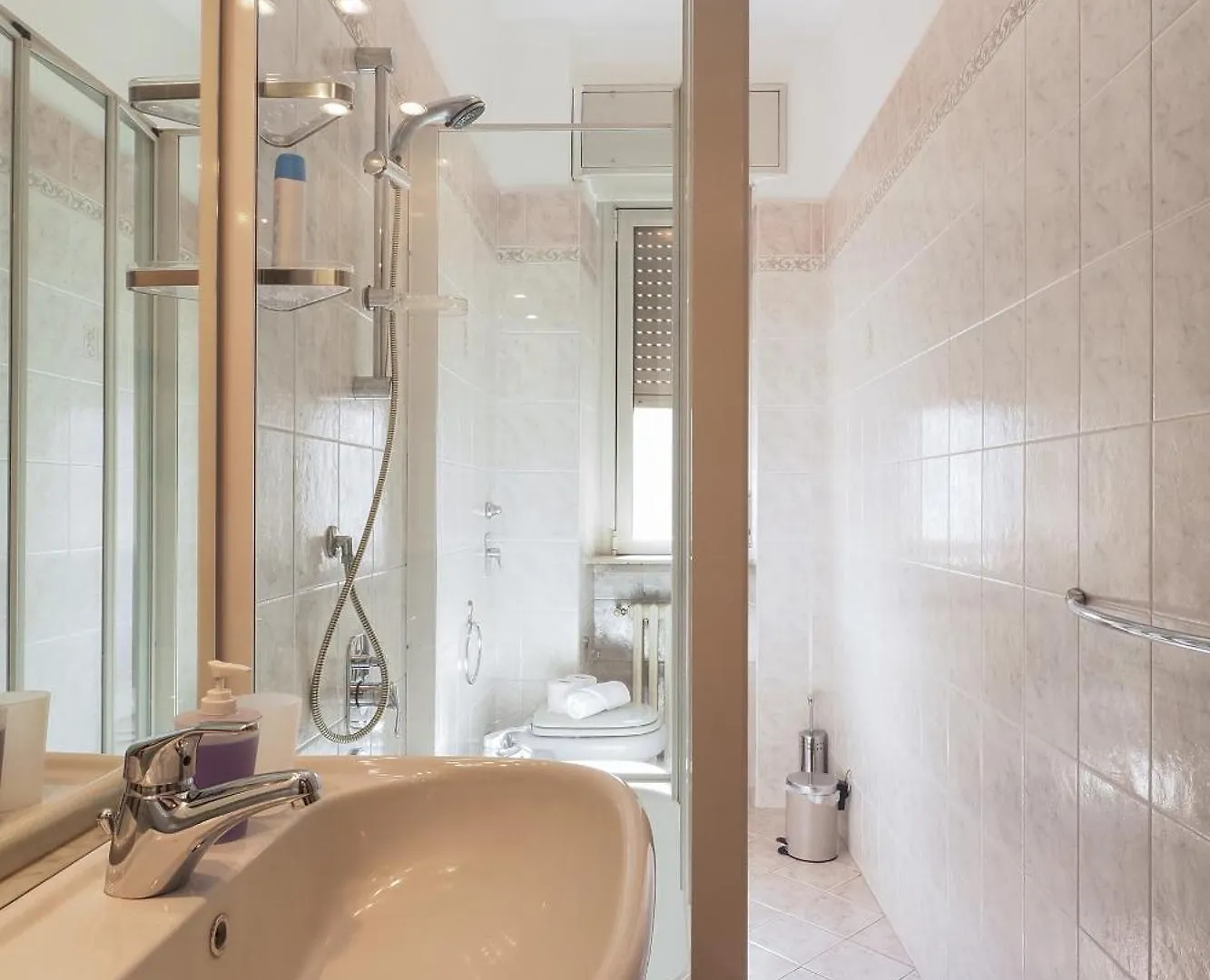 Primopiano - Noe Apartment Milan 0*,